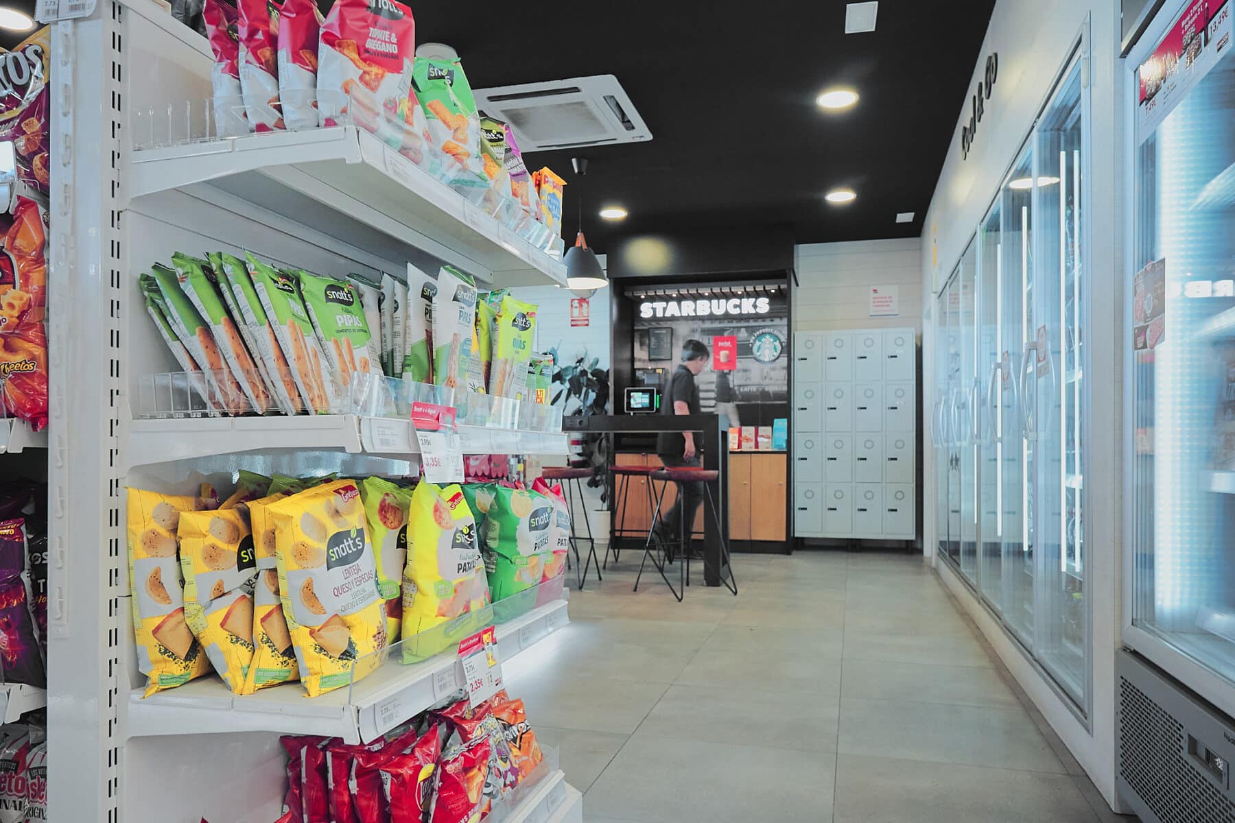 26 04 06 ZoiloELCisne1 2432 tienda