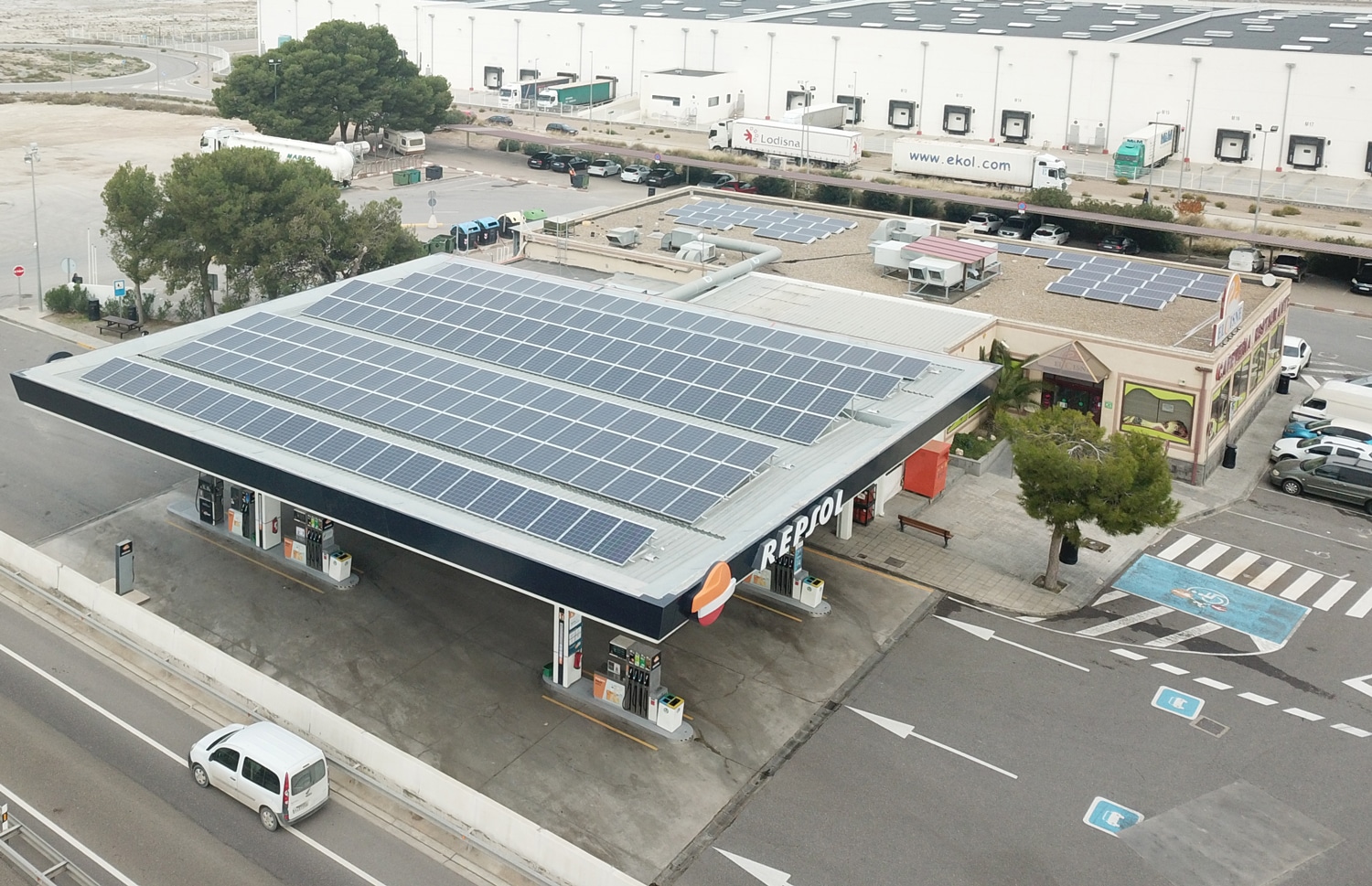 Ponemos en marcha una instalación solar fotovoltaica en El Cisne