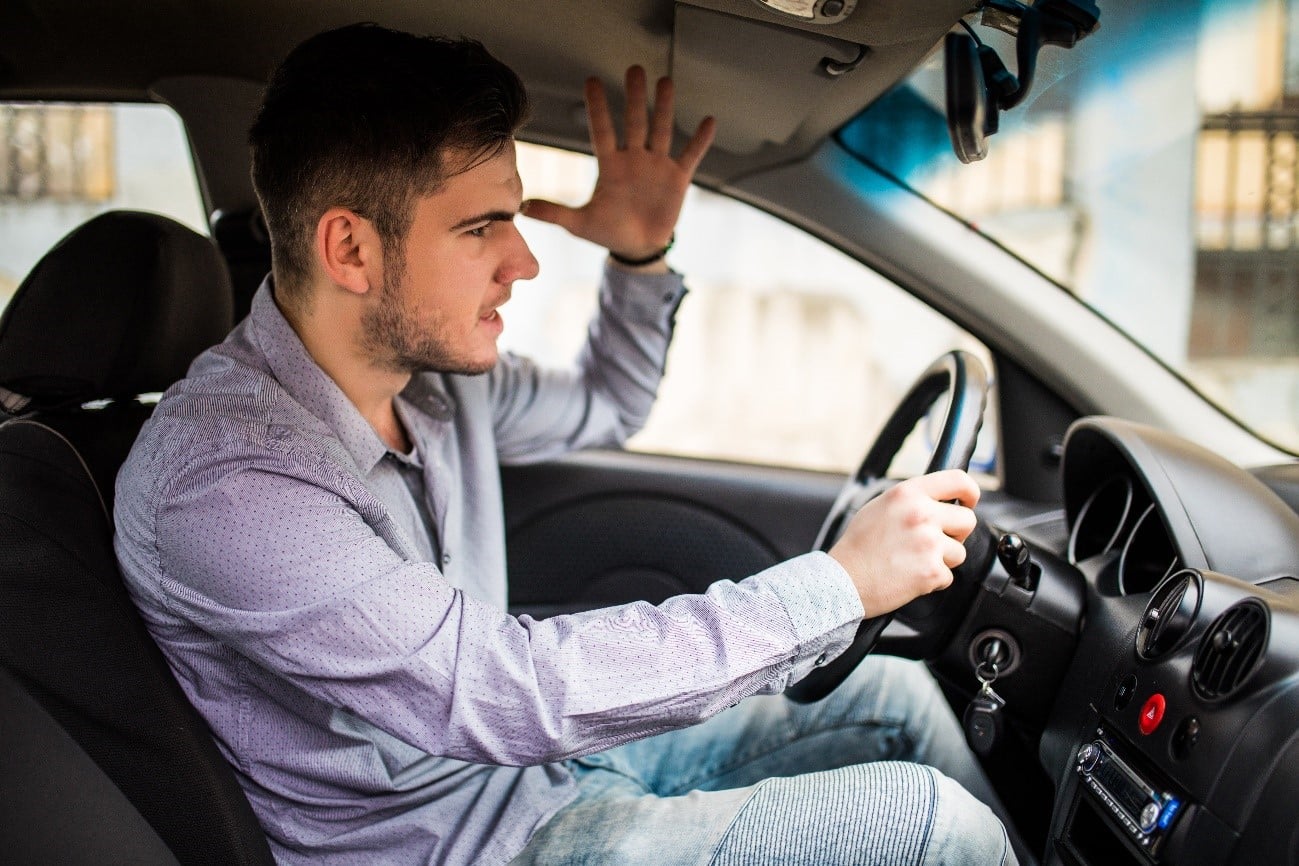 Cómo evitar el estrés al volante: causas y consejos para evitarlo