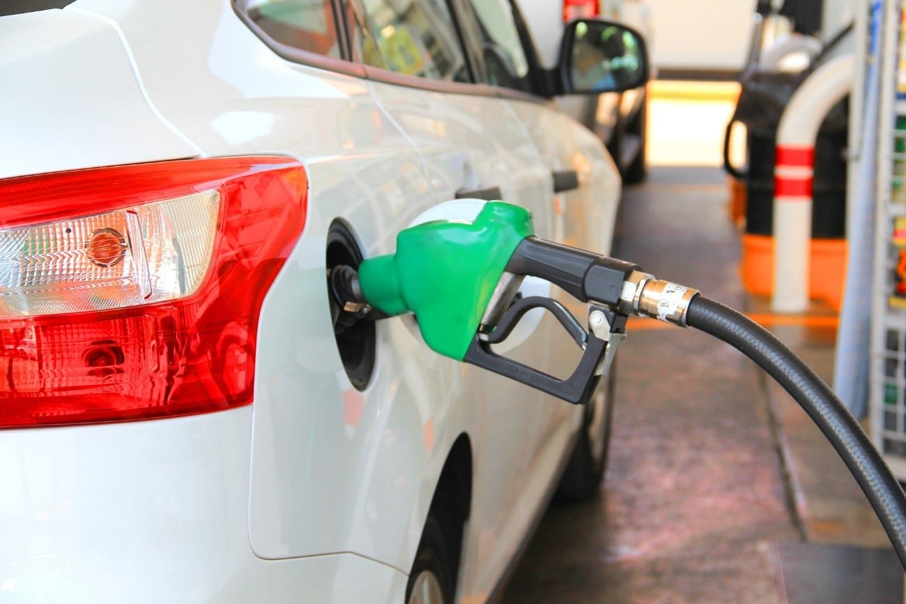 8 mitos de la gasolina: ¿cuáles son verdad?