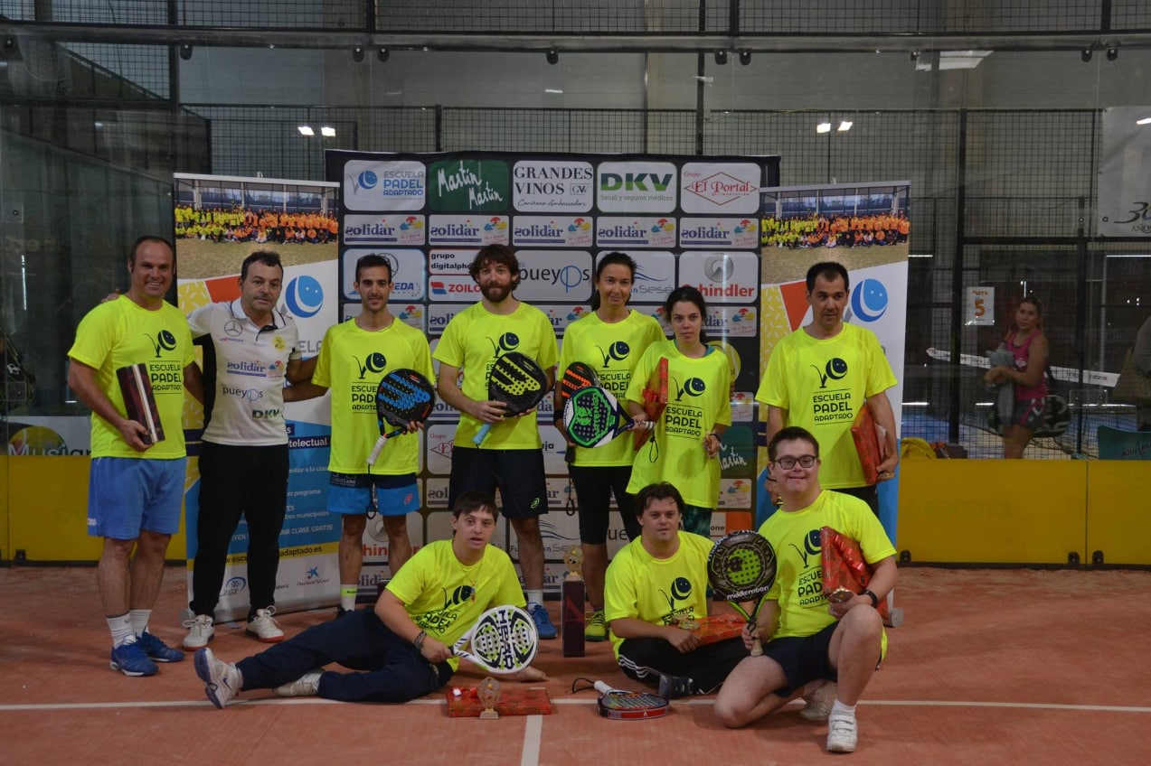 COLABORAMOS CON EL I TORNEO BENÉFICO ORGANIZADO POR «SOLIDAR»